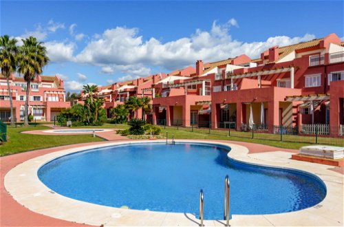 Foto 28 - Casa con 4 camere da letto a San Roque con piscina e vista mare