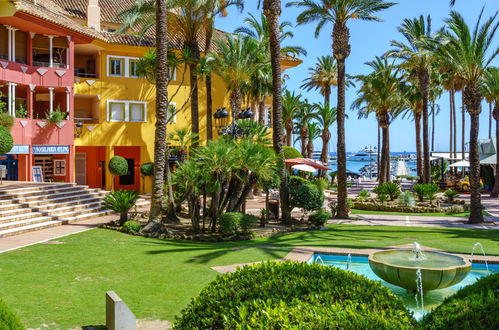 Photo 40 - Maison de 4 chambres à San Roque avec piscine et vues à la mer