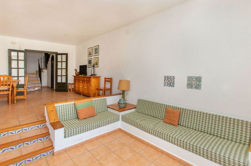 Photo 10 - 4 bedroom House in l'Escala with terrace and sea view