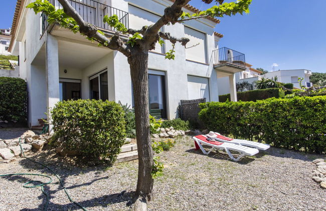 Maison de 5 chambres à l'Escala avec jardin et terrasse - Photo 1