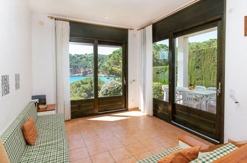 Foto 6 - Haus mit 4 Schlafzimmern in l'Escala mit terrasse und blick aufs meer