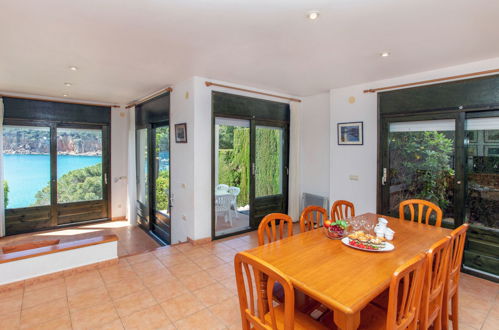 Photo 9 - 4 bedroom House in l'Escala with terrace and sea view