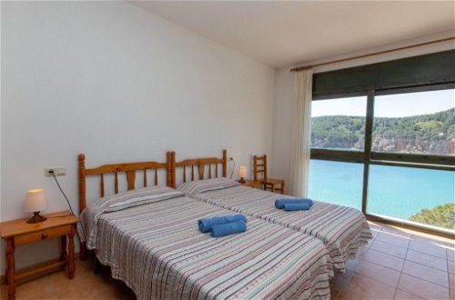 Foto 14 - Haus mit 4 Schlafzimmern in l'Escala mit terrasse und blick aufs meer