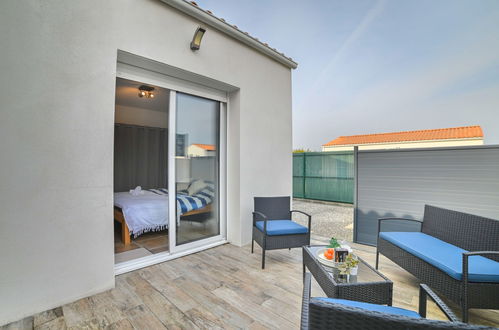 Photo 21 - 3 bedroom House in Le Grand-Village-Plage with terrace and sea view