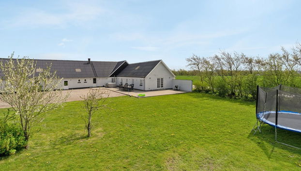 Casa de 5 quartos em Thyholm com terraço e banheira de hidromassagem - Foto 5