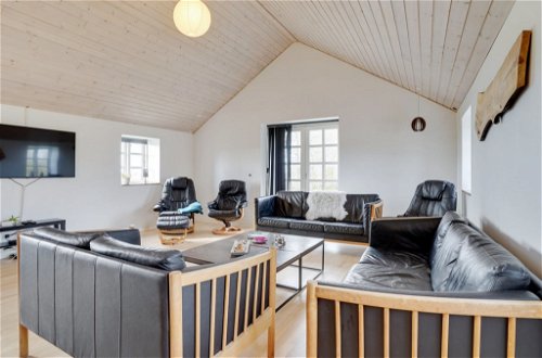 Foto 4 - Casa de 5 habitaciones en Thyholm con terraza y bañera de hidromasaje