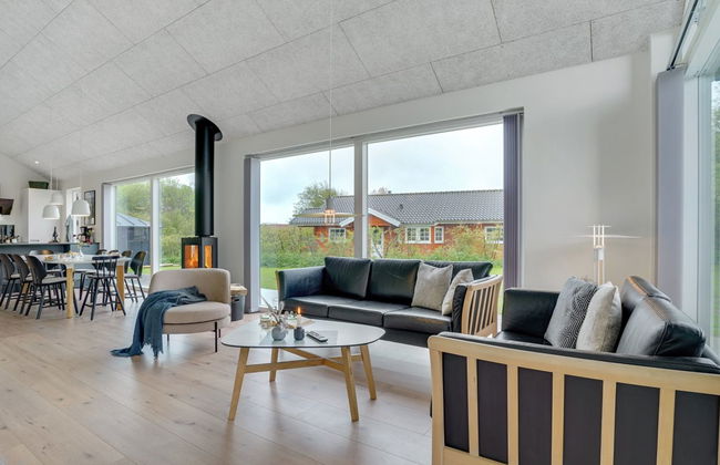 Casa de 4 quartos em Toftum Bjerge com terraço e banheira de hidromassagem - Foto 27