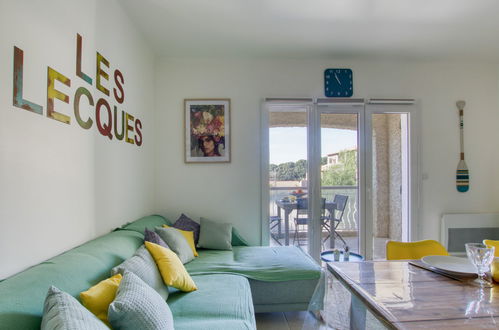 Foto 10 - Apartamento de 2 quartos em Saint-Cyr-sur-Mer com jardim e terraço