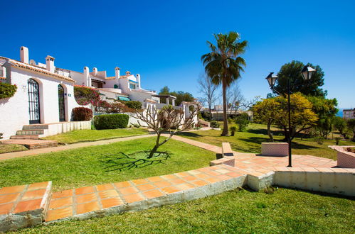 Photo 19 - Appartement de 2 chambres à Nerja avec piscine et vues à la mer