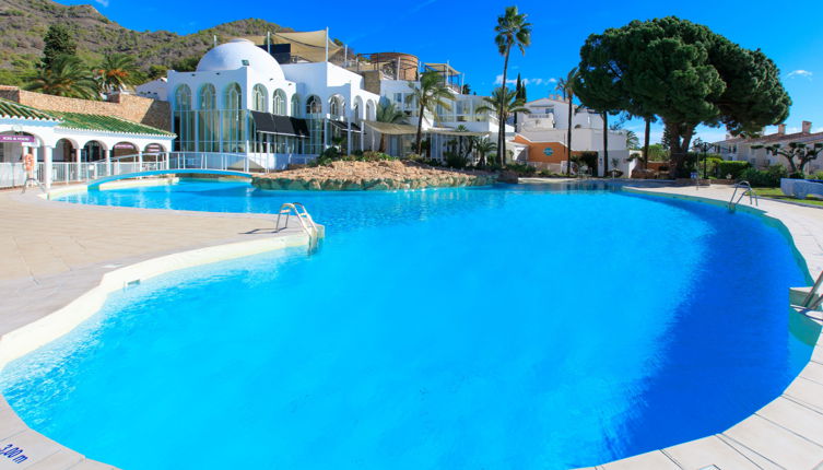 Photo 1 - Appartement de 2 chambres à Nerja avec piscine et vues à la mer