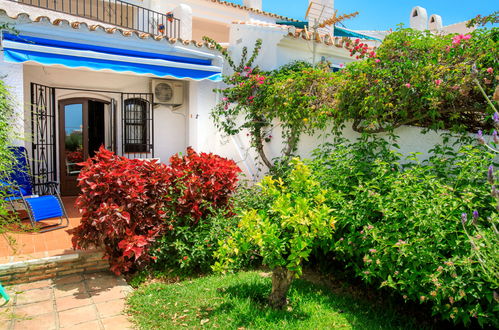 Foto 20 - Apartamento de 2 quartos em Nerja com piscina e jardim