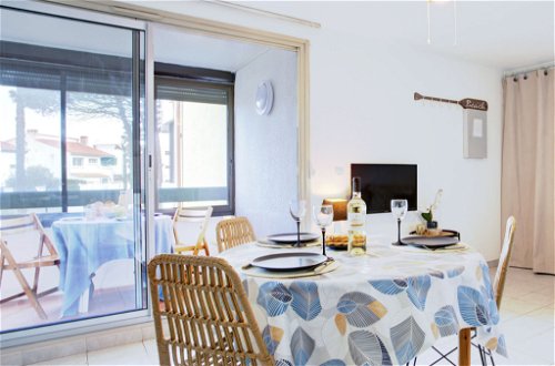 Foto 9 - Apartamento de 1 habitación en Saint-Cyprien con vistas al mar