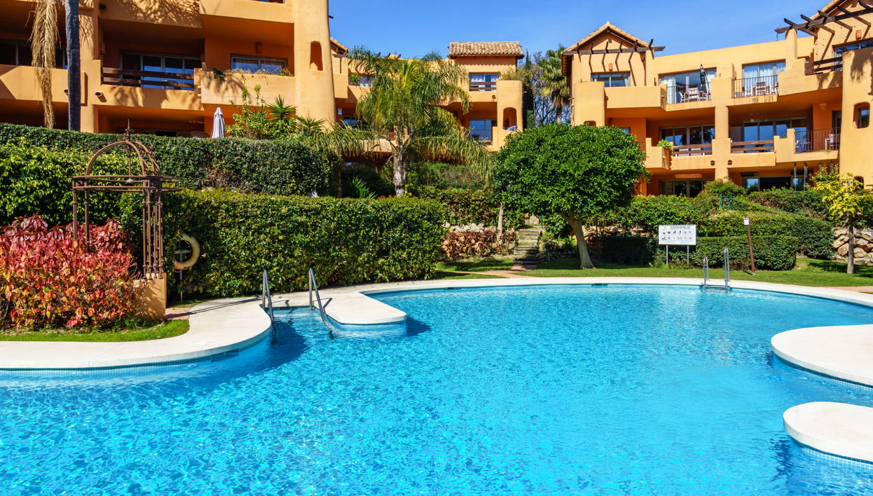 Apartment mit 3 Schlafzimmern in Estepona mit schwimmbad und garten - Foto 1