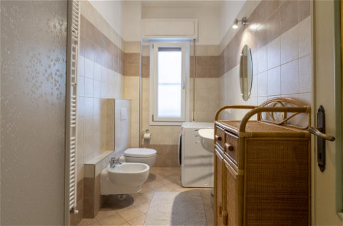 Foto 19 - Appartamento con 2 camere da letto a Riva Ligure con vista mare