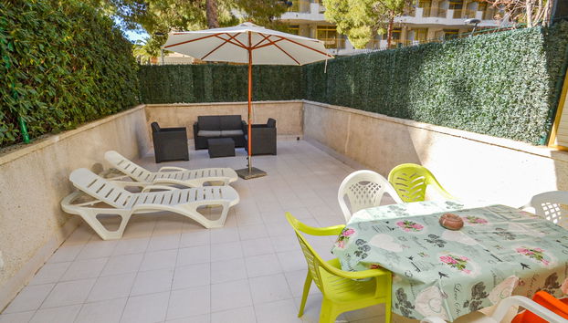 Apartamento de 3 quartos em Salou com piscina e jardim - Foto 2