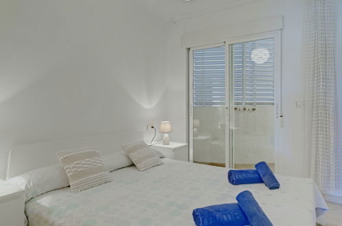 Foto 3 - Appartamento con 2 camere da letto a Calp con piscina e vista mare