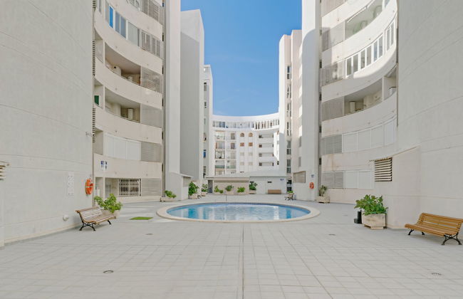 3 bedroom Apartment in Calp with swimming pool and terrace - Photo 14