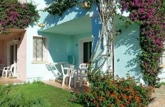 Foto 3 - Apartamento de 1 habitación en Olbia con piscina y vistas al mar