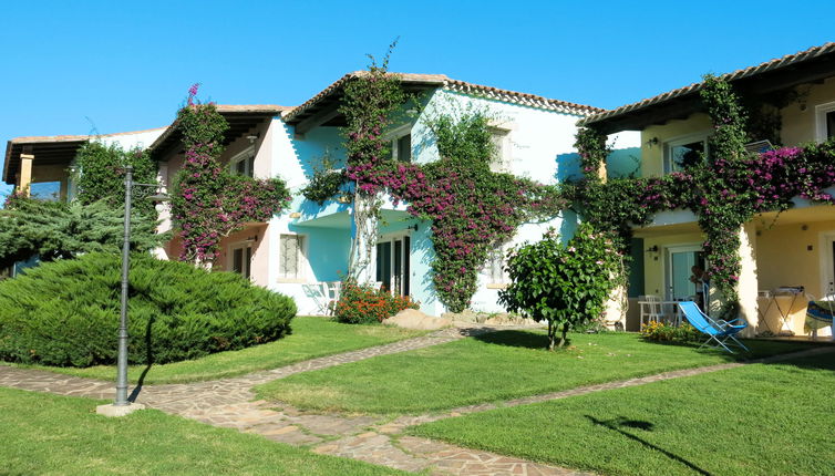 Foto 1 - Apartamento en Olbia con piscina y jardín