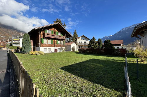 Foto 27 - Casa con 3 camere da letto a Interlaken con giardino e vista sulle montagne