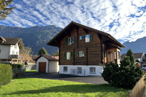Foto 26 - Casa de 3 habitaciones en Interlaken con jardín y vistas a la montaña