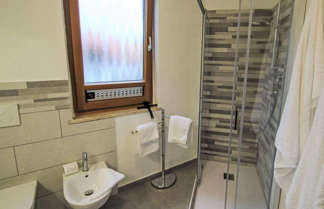 Apartamento de 2 quartos em Porto Valtravaglia com jardim - Foto 16