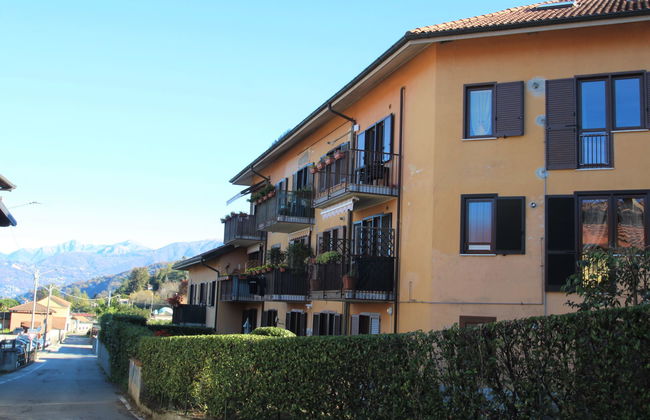 Apartamento de 2 quartos em Porto Valtravaglia com jardim - Foto 1