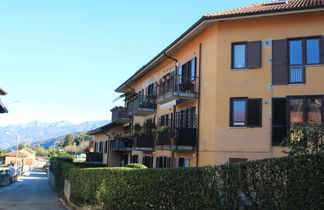 Photo 1 - 1 bedroom Apartment in Porto Valtravaglia with mountain view