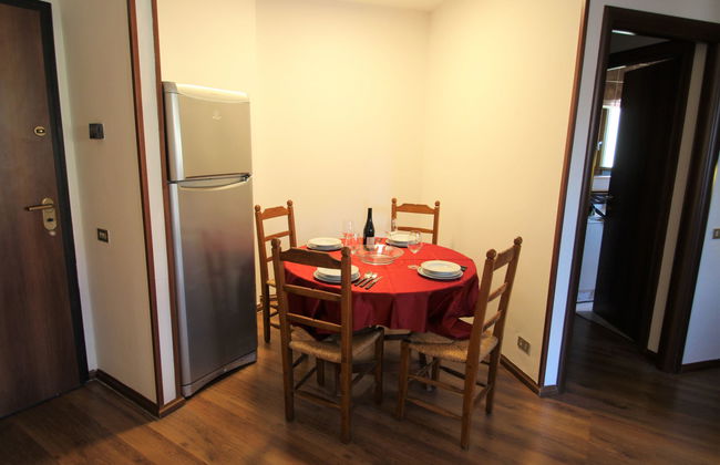Apartamento de 2 quartos em Porto Valtravaglia com jardim - Foto 9