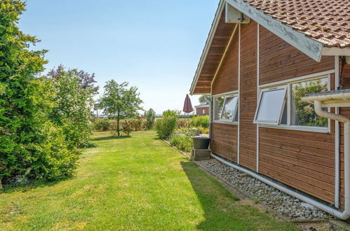 Photo 37 - Maison de 4 chambres à Hejsager Strand avec terrasse et sauna