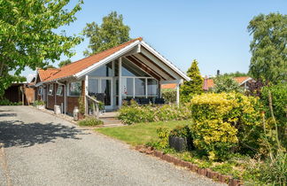 Photo 2 - Maison de 4 chambres à Hejsager Strand avec terrasse et sauna