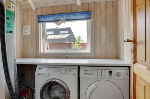 Photo 25 - Maison de 4 chambres à Hejsager Strand avec terrasse et sauna
