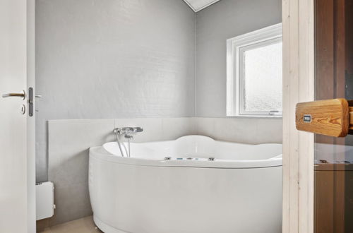 Photo 10 - 4 bedroom House in Flovt Strand with terrace and sauna