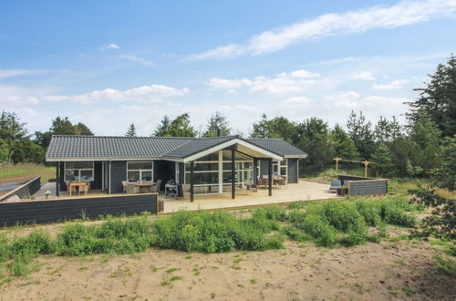 Foto 1 - Casa de 4 quartos em Hirtshals com terraço e sauna