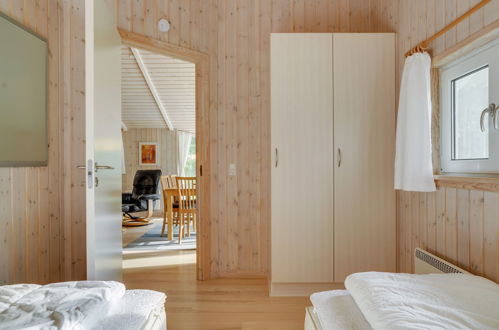 Foto 13 - Casa de 3 habitaciones en Vesterø Havn con terraza y sauna