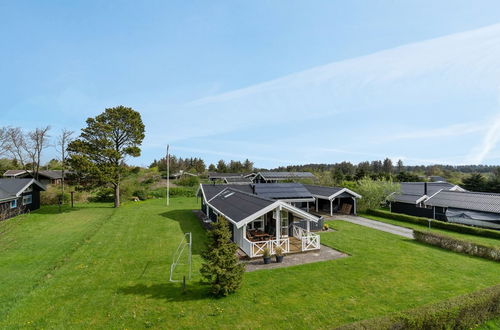 Foto 4 - Casa con 3 camere da letto a Harrerenden con terrazza