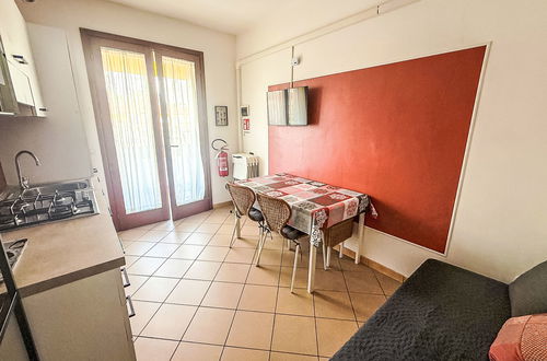 Photo 9 - Appartement de 1 chambre à Rosolina avec piscine et terrasse
