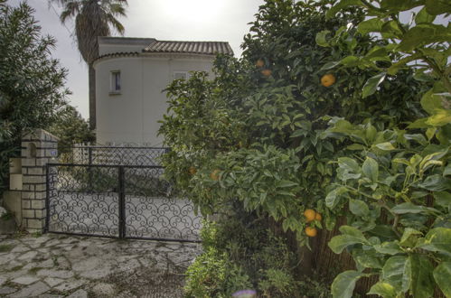 Photo 21 - Appartement de 2 chambres à Six-Fours-les-Plages avec jardin et vues à la mer