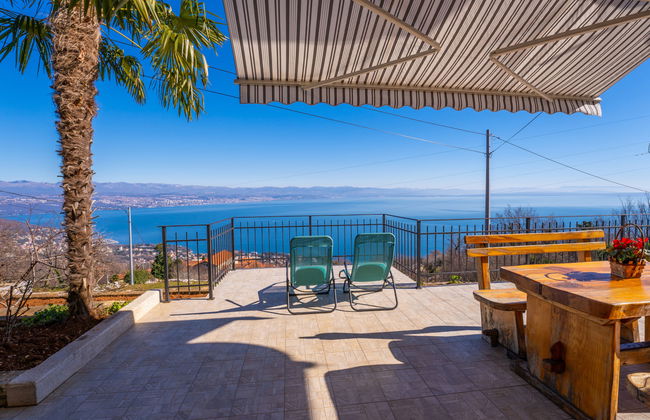 Apartamento de 2 quartos em Opatija com jardim e terraço - Foto 2
