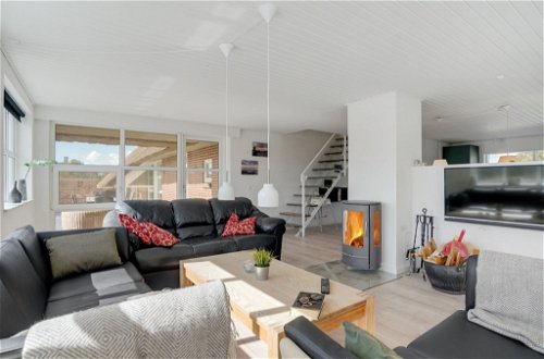 Photo 5 - Maison de 5 chambres à Blåvand avec piscine privée et terrasse