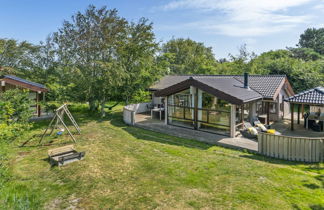 Photo 1 - Maison de 3 chambres à Vesterø Havn avec terrasse et sauna