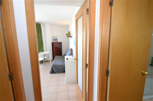 Foto 9 - Appartamento con 1 camera da letto a Salou con piscina e vista mare