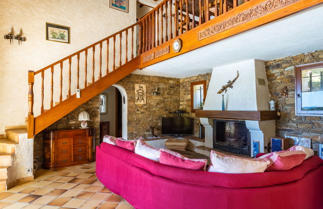 Casa de 4 quartos em Le Lavandou com piscina privada e jardim - Foto 6
