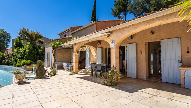 Casa de 4 quartos em Le Lavandou com piscina privada e jardim - Foto 3