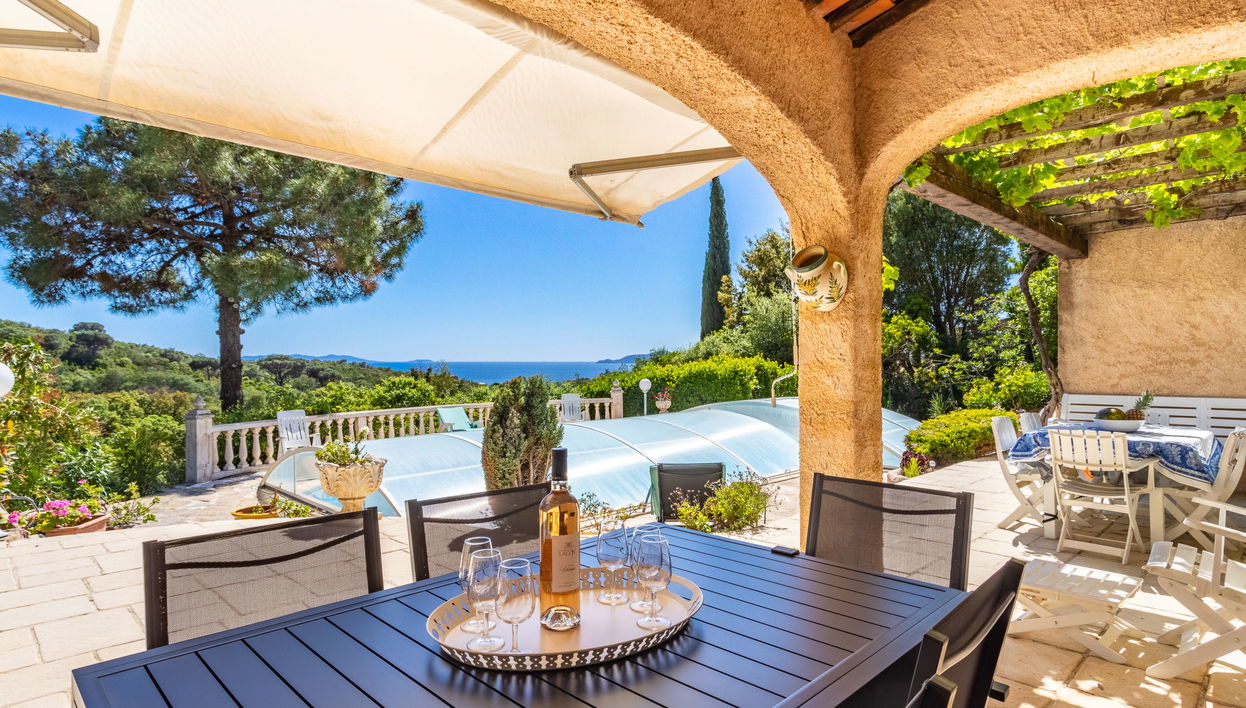Casa de 4 quartos em Le Lavandou com piscina privada e jardim - Foto 1