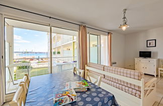 Foto 2 - Apartamento de 2 habitaciones en Plougonvelin con piscina y vistas al mar