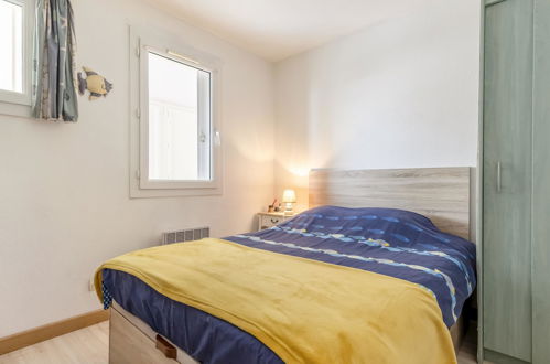 Foto 4 - Apartamento de 1 habitación en Les Sables-d'Olonne con piscina y vistas al mar