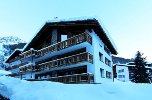 Foto 14 - Appartamento con 4 camere da letto a Saas-Fee