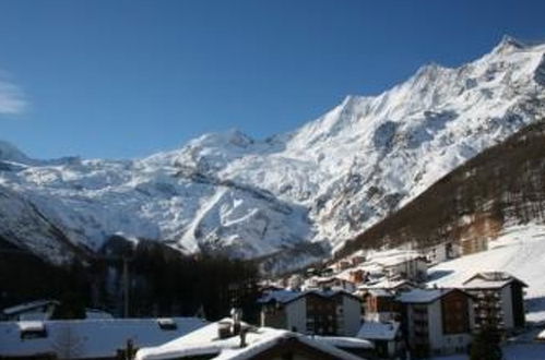 Foto 5 - Apartamento de 1 habitación en Saas-Fee con jardín