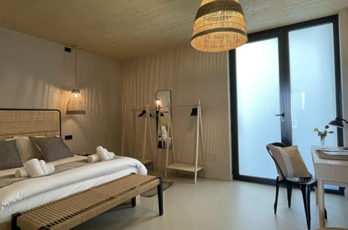Foto 14 - Appartamento con 1 camera da letto a Costarainera con piscina e vista mare